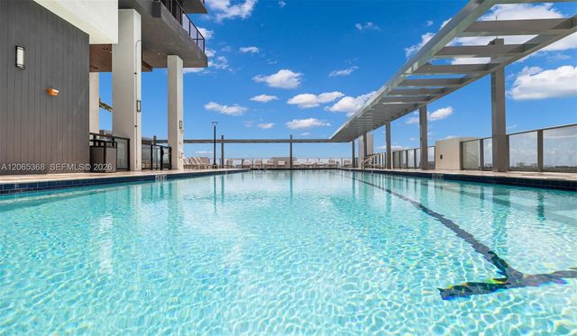 555 NE 8th Street 1801, Fort Lauderdale, FL 33304