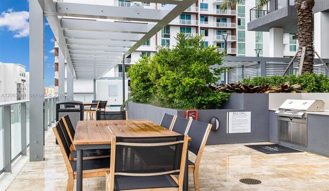 555 NE 8th Street 1801, Fort Lauderdale, FL 33304