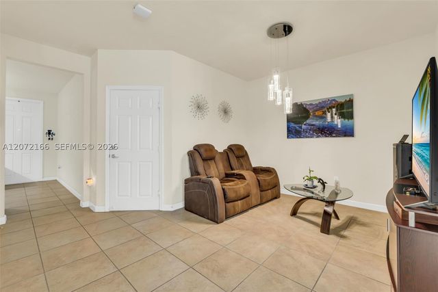 3368 SE 1st St 0, Homestead, FL 33033
