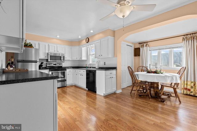 1420 N 2ND ST, Lykens, PA 17048