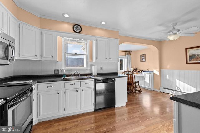 1420 N 2ND ST, Lykens, PA 17048