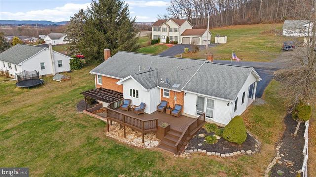 1420 N 2ND ST, Lykens, PA 17048