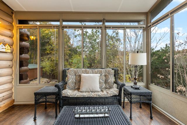 110 Lake Meadow Dr, Smithville, TN 37166