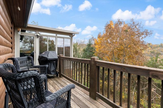 110 Lake Meadow Dr, Smithville, TN 37166