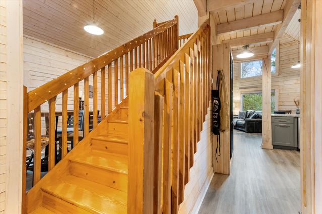 110 Lake Meadow Dr, Smithville, TN 37166