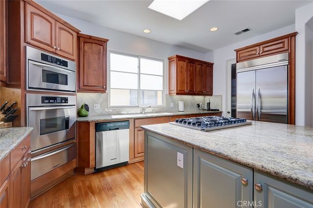 514 Manhattan Beach Boulevard, Manhattan Beach, CA 90266