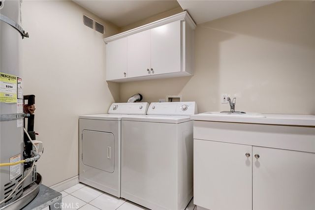 514 Manhattan Beach Boulevard, Manhattan Beach, CA 90266