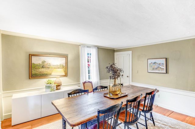 288 Merrimac St, Newburyport, MA 01950