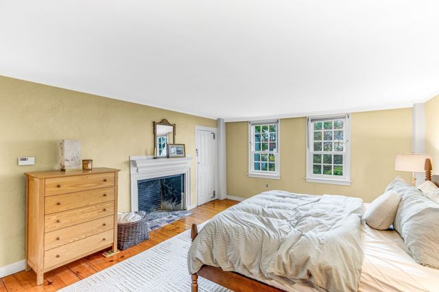288 Merrimac St, Newburyport, MA 01950