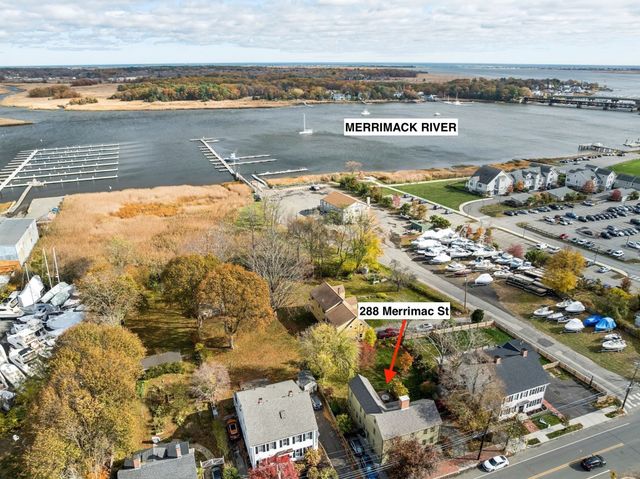 288 Merrimac St, Newburyport, MA 01950