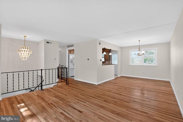 2488 BROOKHAVEN DR, Vineland, NJ 08361