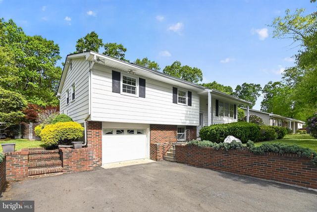 2488 BROOKHAVEN DR, Vineland, NJ 08361