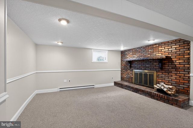 2488 BROOKHAVEN DR, Vineland, NJ 08361