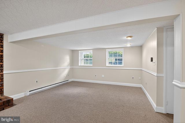 2488 BROOKHAVEN DR, Vineland, NJ 08361
