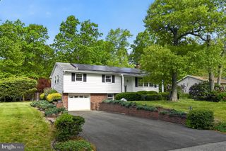 2488 BROOKHAVEN DR, Vineland, NJ 08361