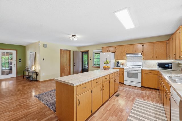 4401 Peeler Bend Road, Benton, AR 72019