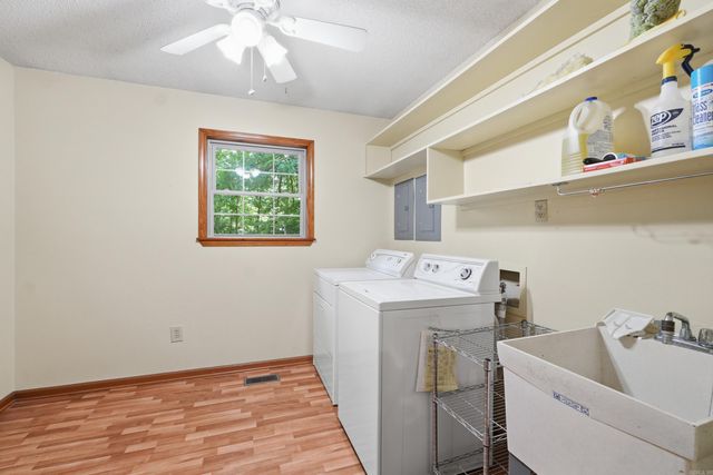 4401 Peeler Bend Road, Benton, AR 72019