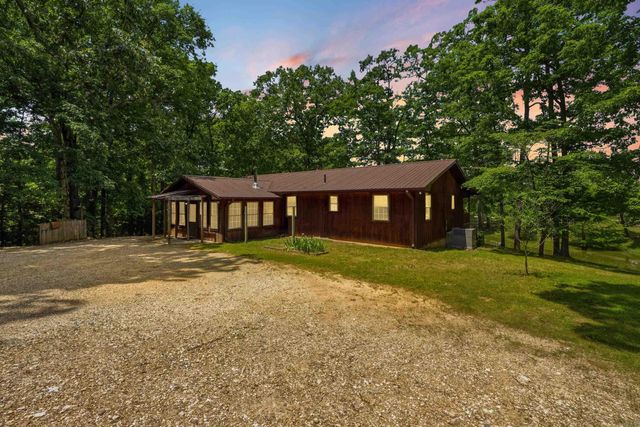 4401 Peeler Bend Road, Benton, AR 72019