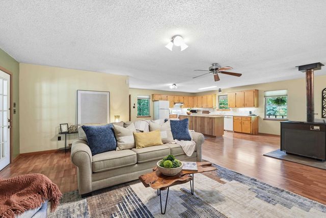 4401 Peeler Bend Road, Benton, AR 72019