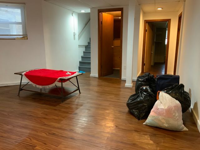 5236 W Montrose Avenue, Chicago, IL 60641