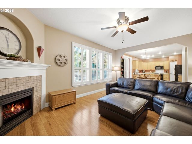 19515 Se 10TH St, Camas, WA 98607