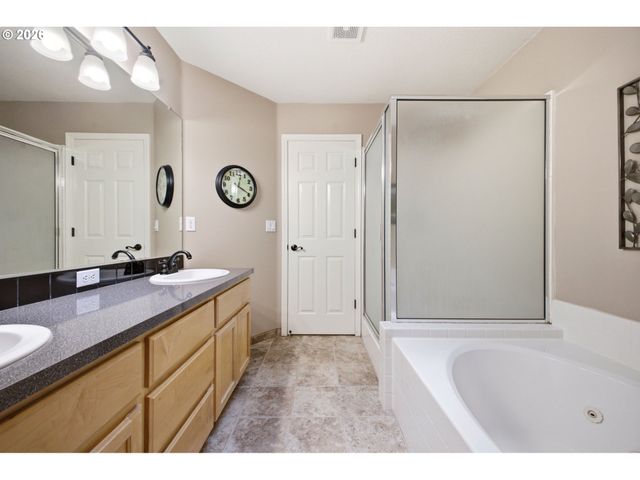 19515 Se 10TH St, Camas, WA 98607
