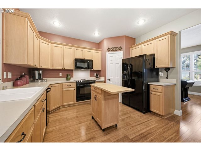 19515 Se 10TH St, Camas, WA 98607