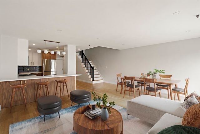 199 Coolidge Ave 113, Watertown, MA 02472