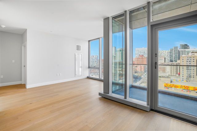 100 Shawmut Ave 1104, Boston, MA 02118