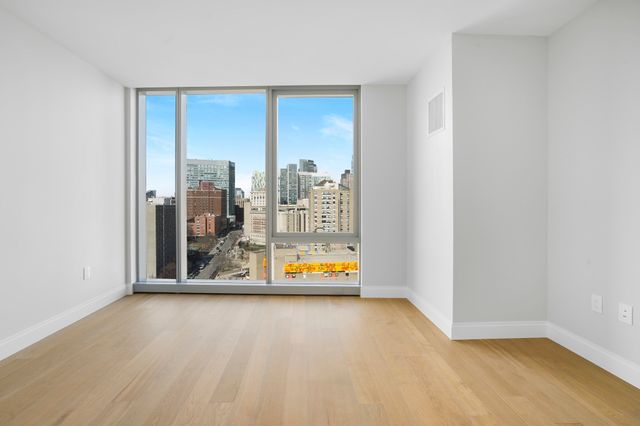 100 Shawmut Ave 1104, Boston, MA 02118