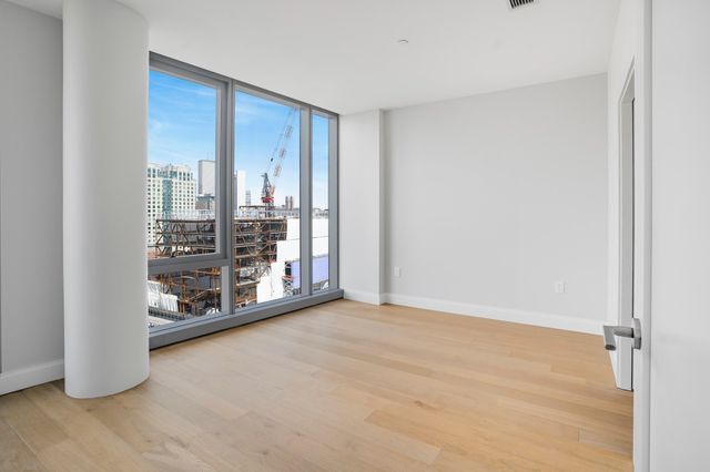 100 Shawmut Ave 1104, Boston, MA 02118