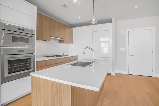 100 Shawmut Ave 1104, Boston, MA 02118