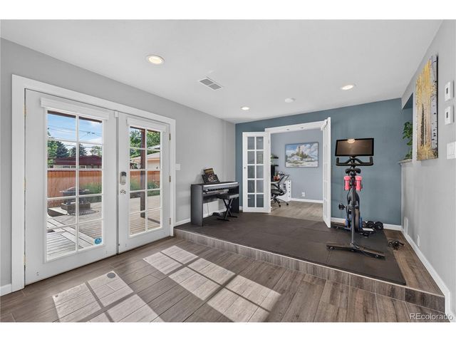 1135 Elm St, Denver, CO 80220