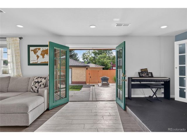 1135 Elm St, Denver, CO 80220