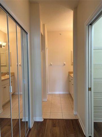 150 L PAVIA BOULEVARD 13, Venice, FL 34292