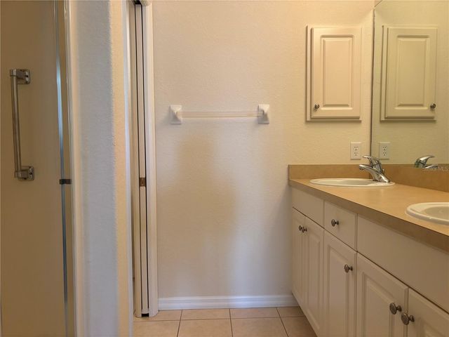 150 L PAVIA BOULEVARD 13, Venice, FL 34292