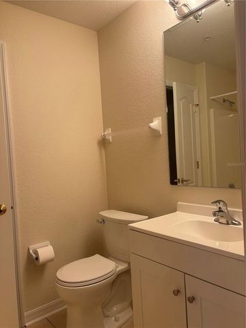 150 L PAVIA BOULEVARD 13, Venice, FL 34292