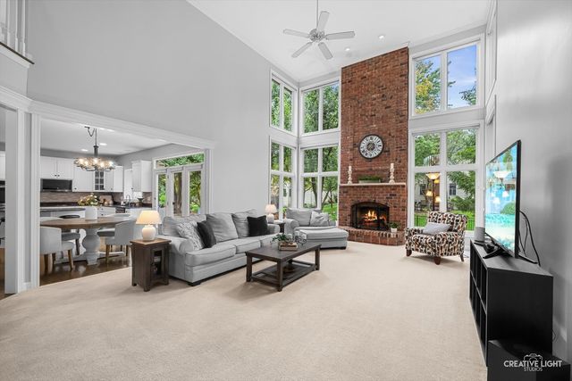 3819 Junebreeze Lane, Naperville, IL 60564
