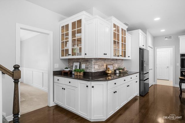 3819 Junebreeze Lane, Naperville, IL 60564
