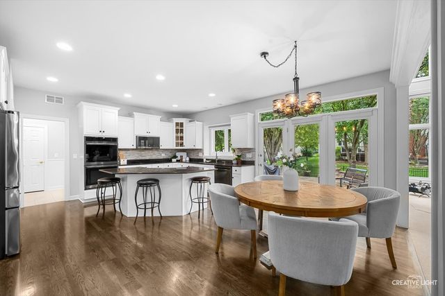 3819 Junebreeze Lane, Naperville, IL 60564