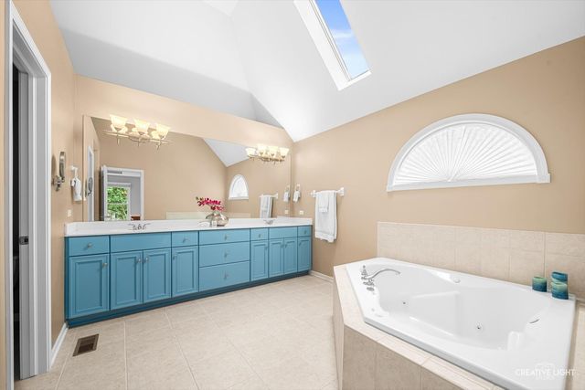 3819 Junebreeze Lane, Naperville, IL 60564