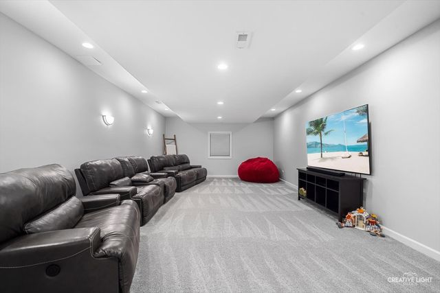 3819 Junebreeze Lane, Naperville, IL 60564