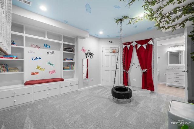 3819 Junebreeze Lane, Naperville, IL 60564