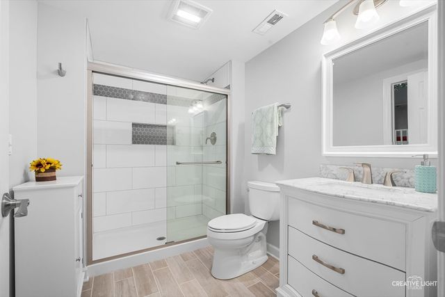3819 Junebreeze Lane, Naperville, IL 60564