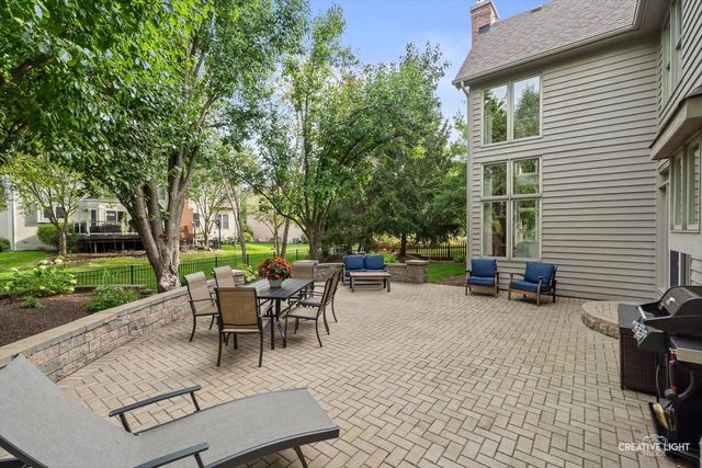 3819 Junebreeze Lane, Naperville, IL 60564