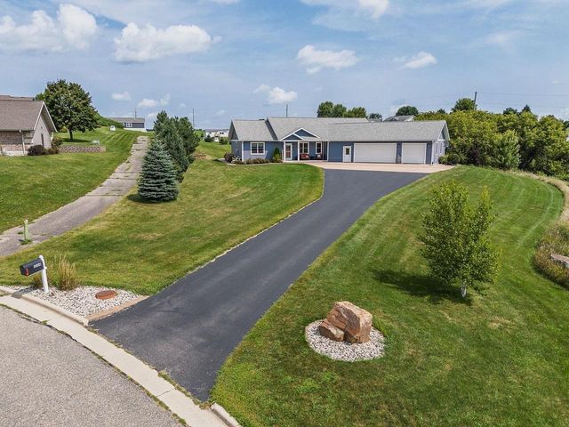 1204 N Northstar Circle, Hillsboro, WI 54634