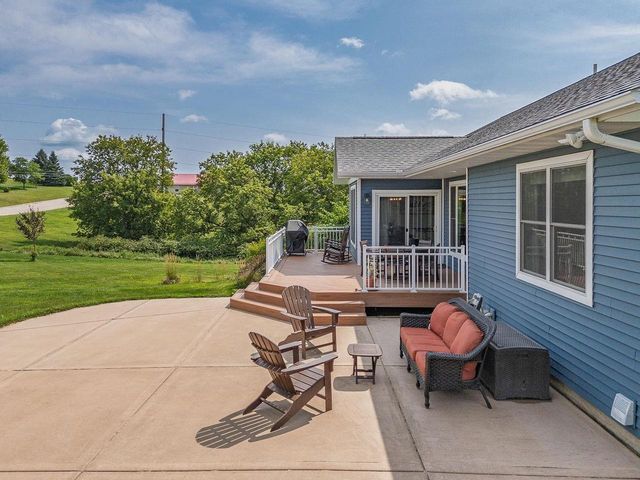 1204 N Northstar Circle, Hillsboro, WI 54634