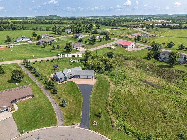1204 N Northstar Circle, Hillsboro, WI 54634