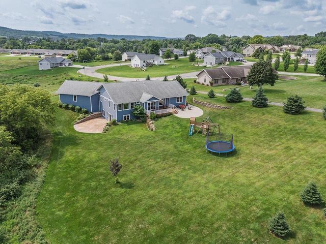 1204 N Northstar Circle, Hillsboro, WI 54634