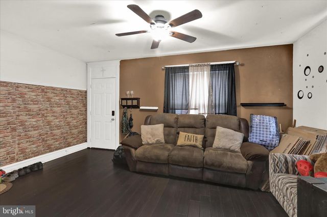 26 E MOHN ST, Mohnton, PA 19540